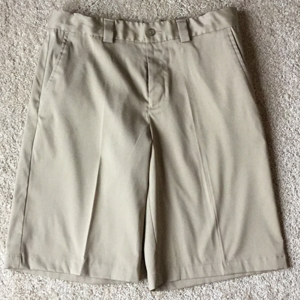 Slazenger Boys XL golf Shorts Dark Khaki adjustable waist 10.5” inseam